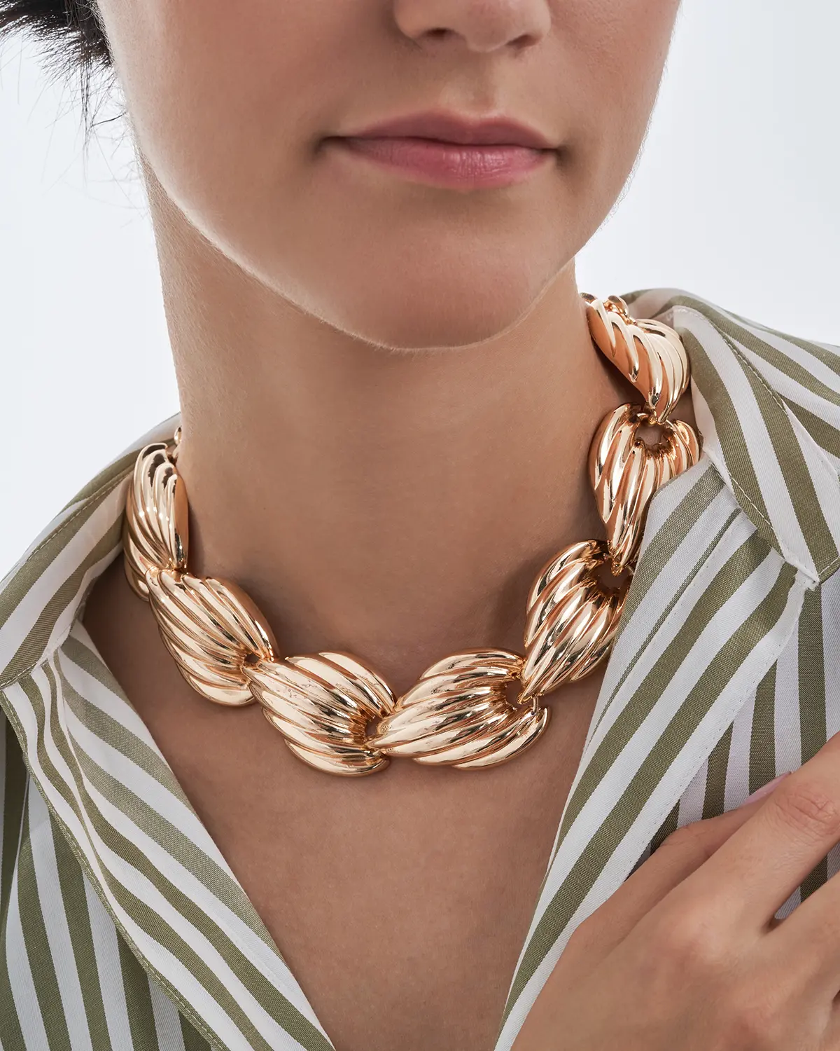 Collar - Aesthetic Shells